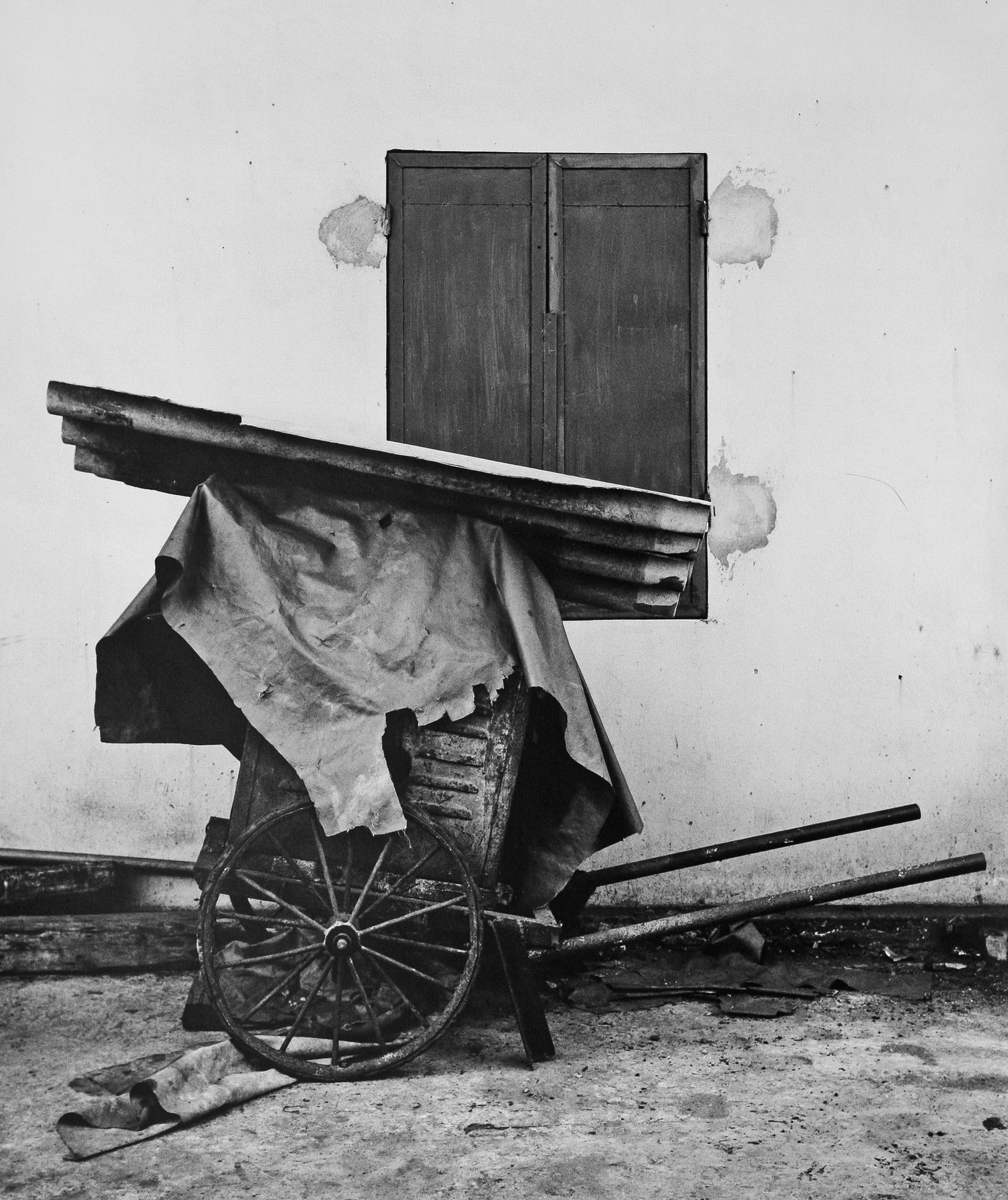 Old Generator, Haiphong